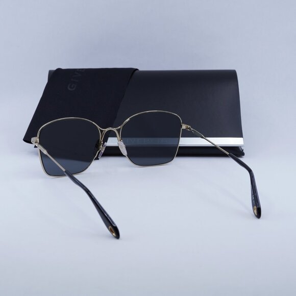 Givenchy GV7092/S 0J5G T4 Square Sunglasses - Gold/Silver Mirror main image 5